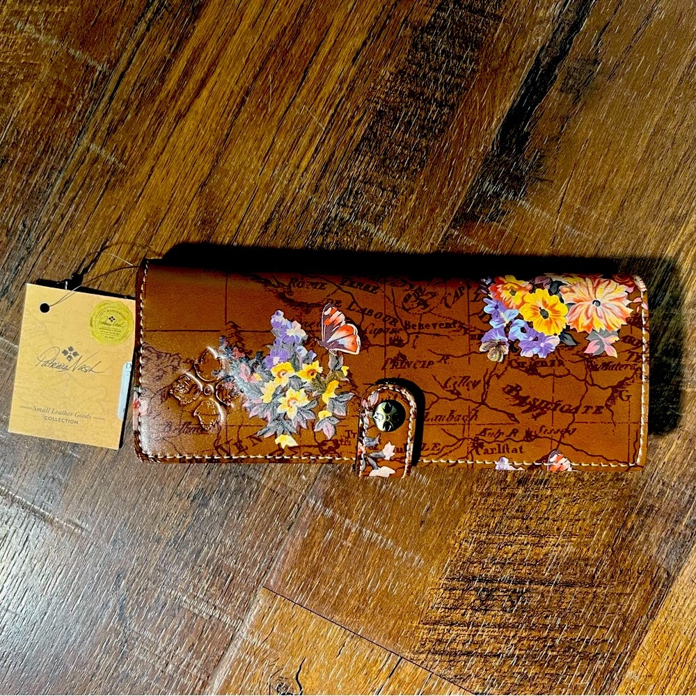 Patricia Nash Card Holder